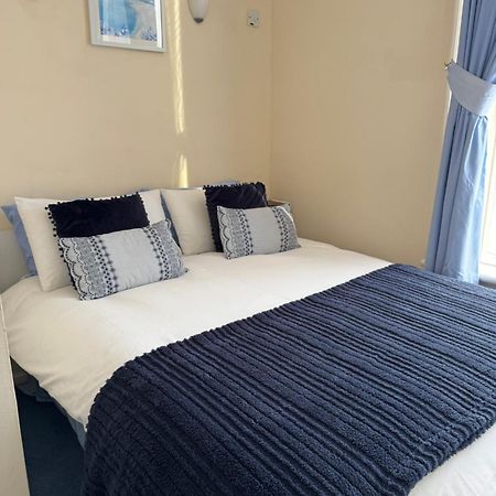 Marlow Lodge Blackpool Buitenkant foto