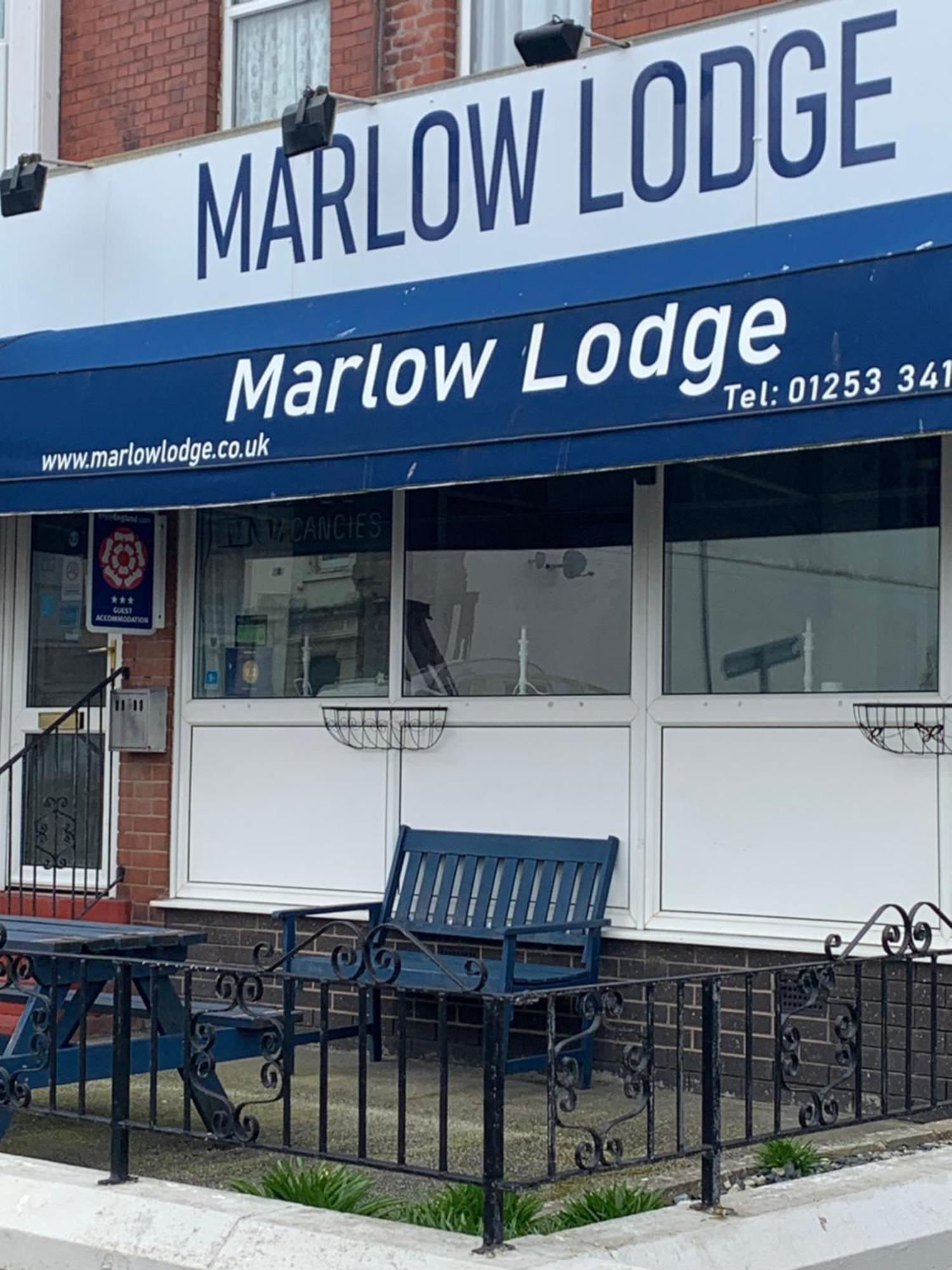Marlow Lodge Blackpool Buitenkant foto