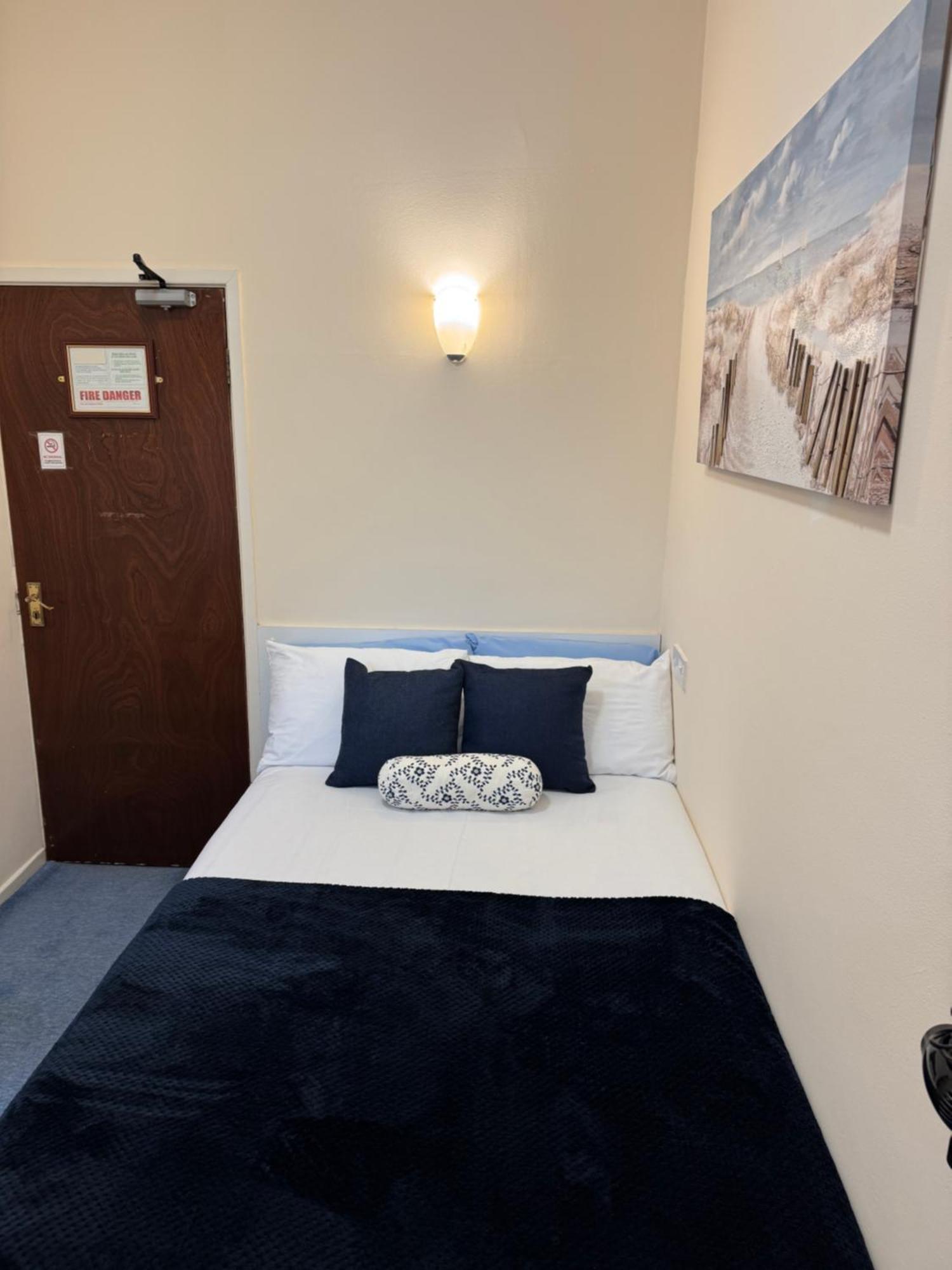 Marlow Lodge Blackpool Buitenkant foto