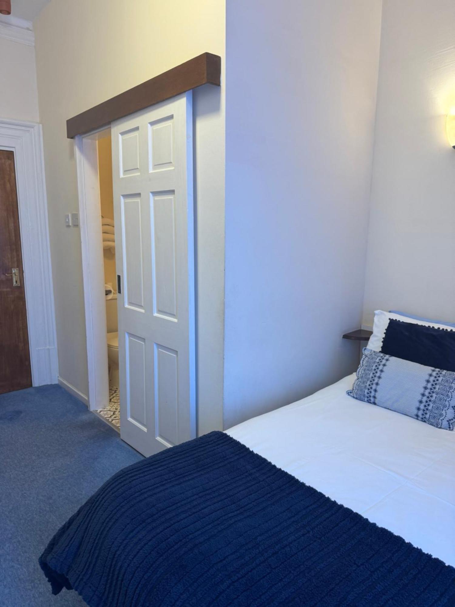Marlow Lodge Blackpool Buitenkant foto