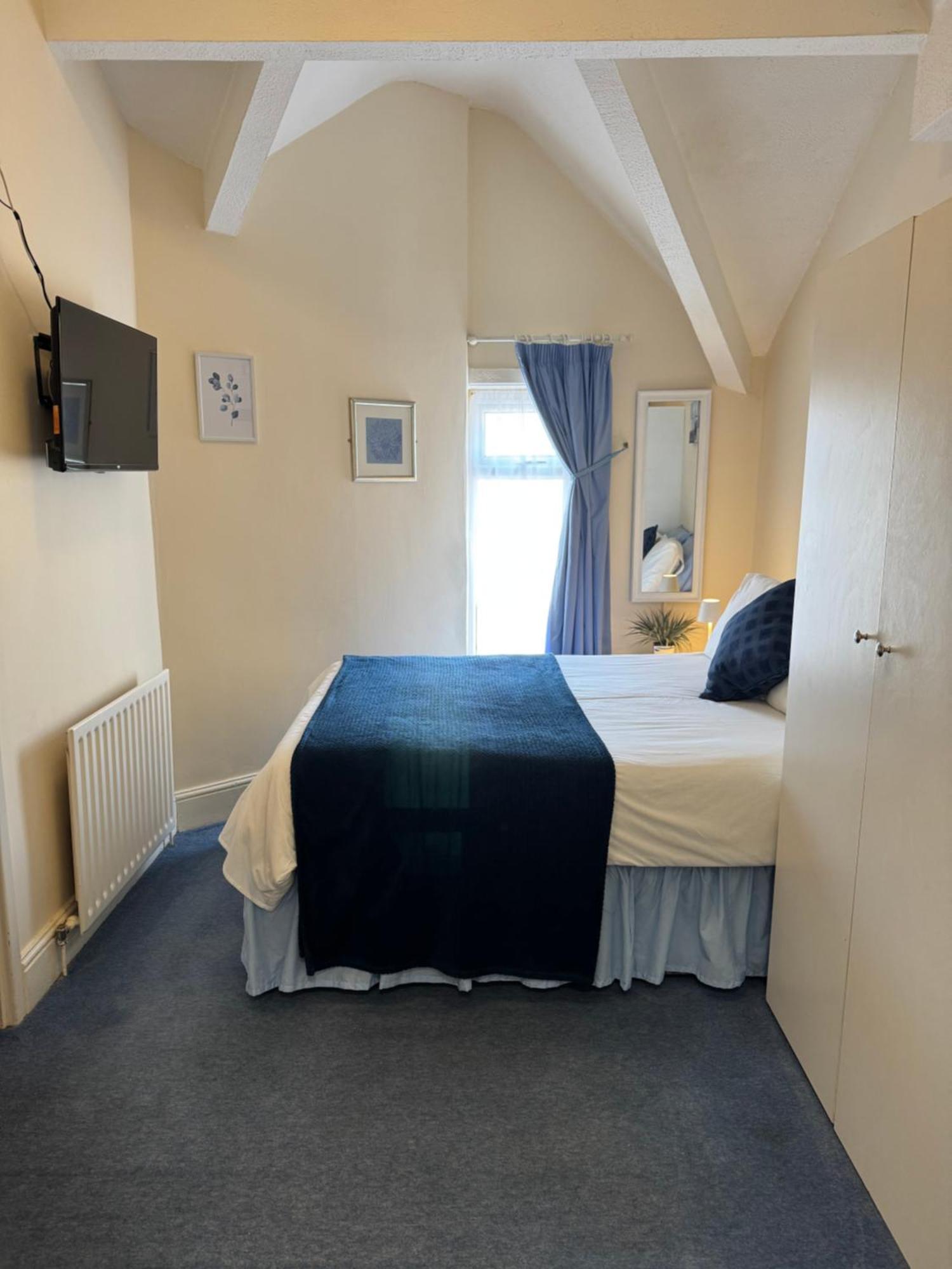 Marlow Lodge Blackpool Buitenkant foto