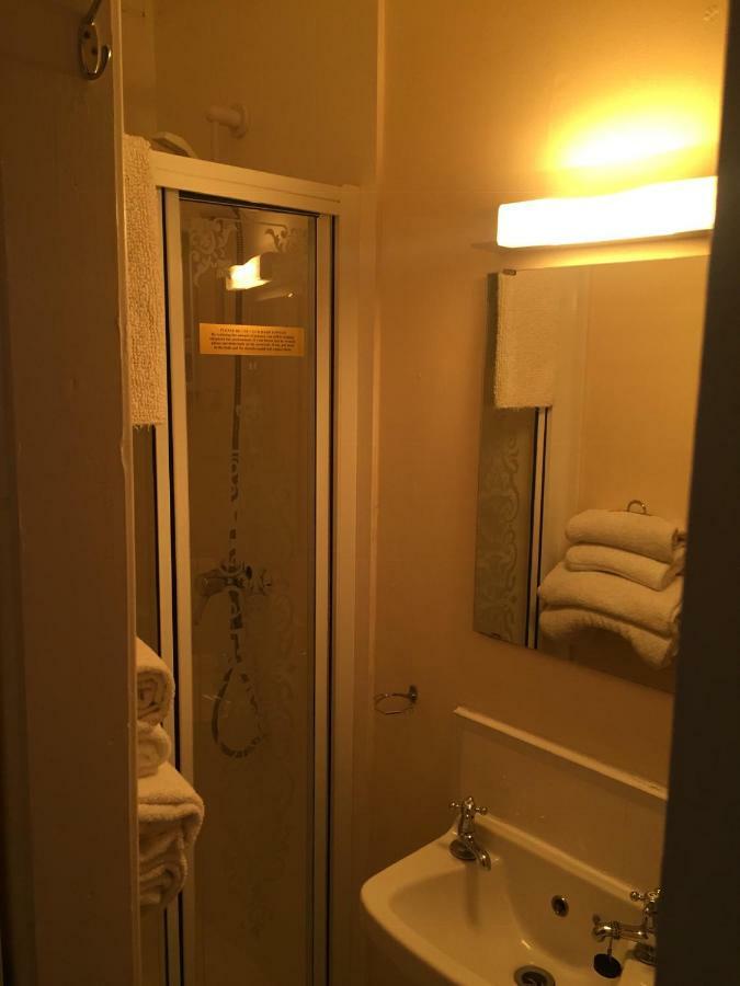 Marlow Lodge Blackpool Buitenkant foto
